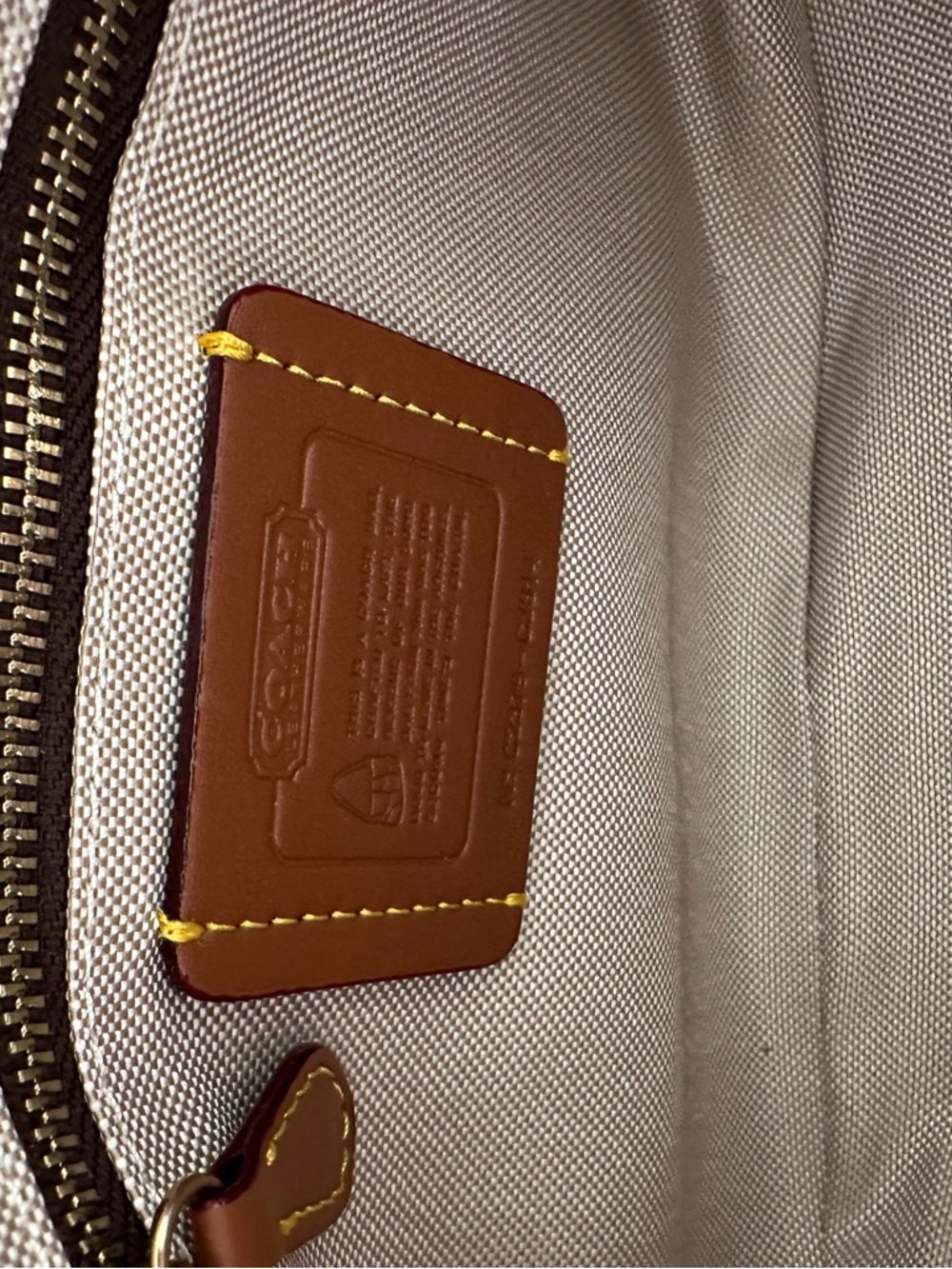 Coach SoHo Flap Bag Limited Re-edition Brown Signature-Print with Gold Buckle - Picture 9 of 16